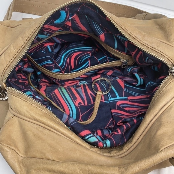 Marc by Marc Jacobs Dr Q Groovee Pleated Satchel - Picture 12 of 15